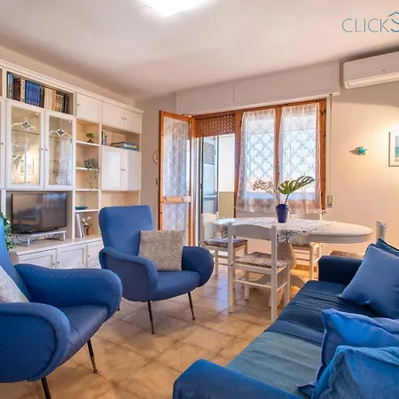 Attico Asfodelo, Vicino Alla Spiaggia Con Terrazza E Parcheggio Apartament